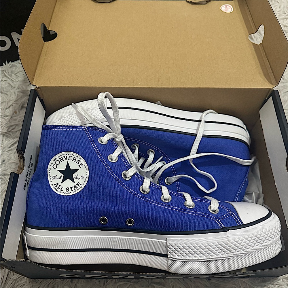 NIB Blue Platform Converse Hi-Top